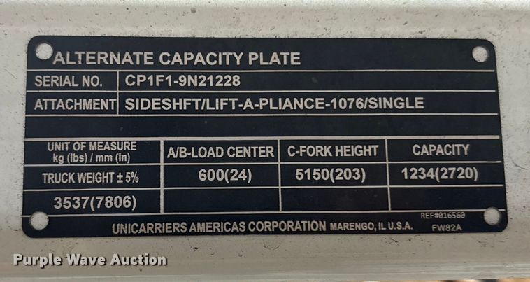 image for item ET8554 2017 UniCarriers CFS40 forklift