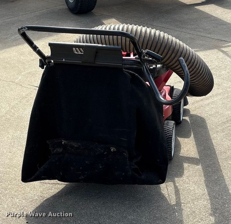 image for item EU0120 Lawn equipment