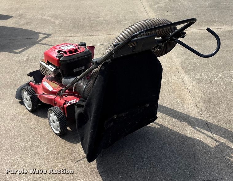 image for item EU0120 Lawn equipment