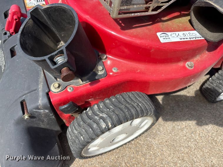 image for item EU0120 Lawn equipment