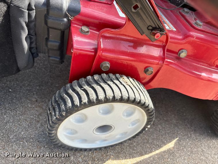 image for item EU0120 Lawn equipment