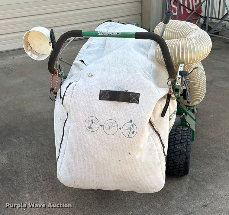 image for item EU0120 Lawn equipment