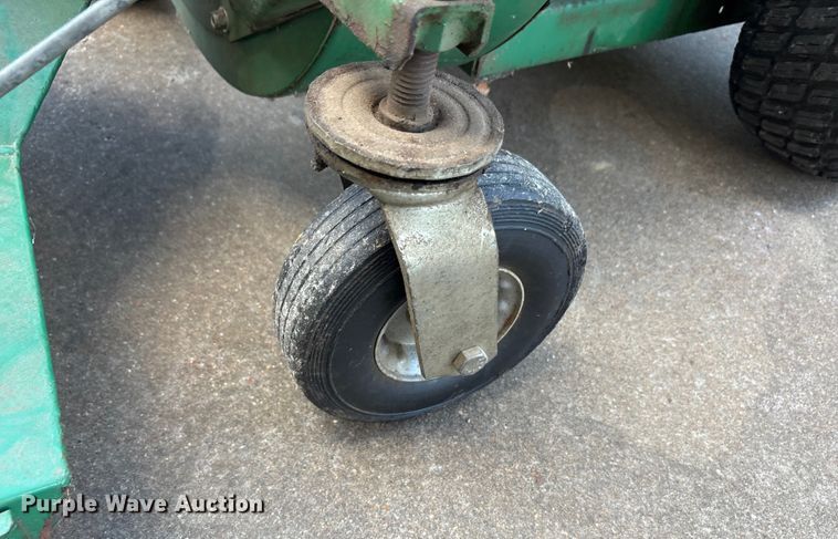 image for item EU0120 Lawn equipment