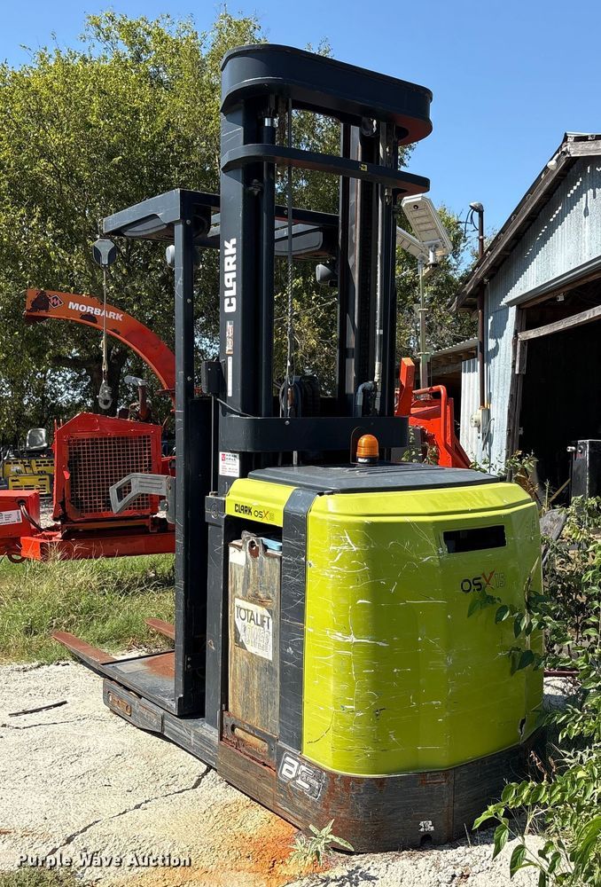 image for item EU0121 Clark 0SX15 order picker