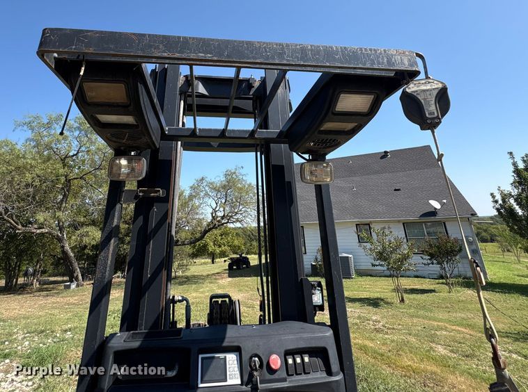 image for item EU0121 Clark 0SX15 order picker