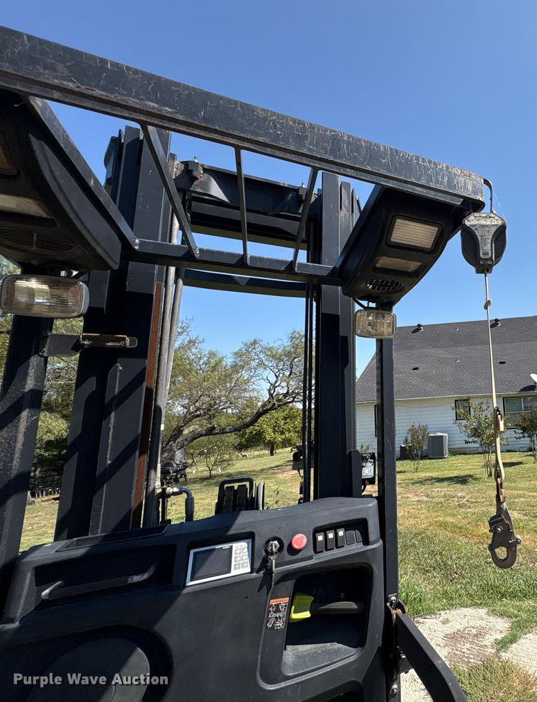 image for item EU0121 Clark 0SX15 order picker