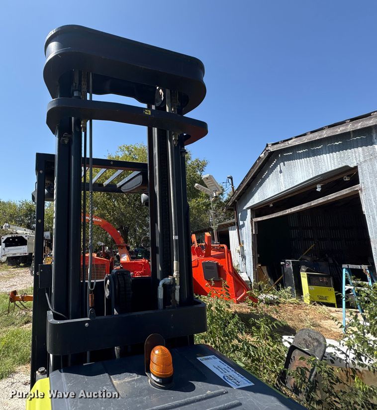 image for item EU0121 Clark 0SX15 order picker