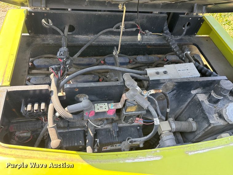 image for item EU0121 Clark 0SX15 order picker