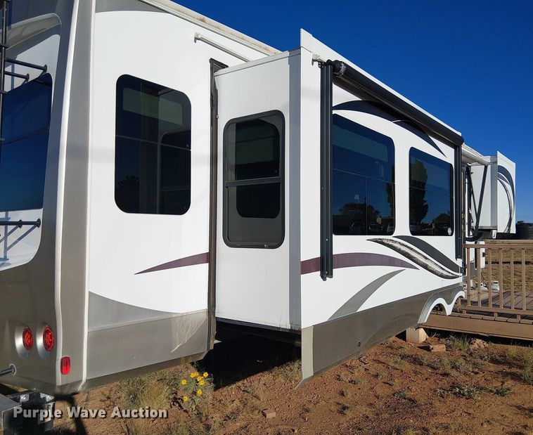 image for item EU2533 2016 Forest River Columbus camper