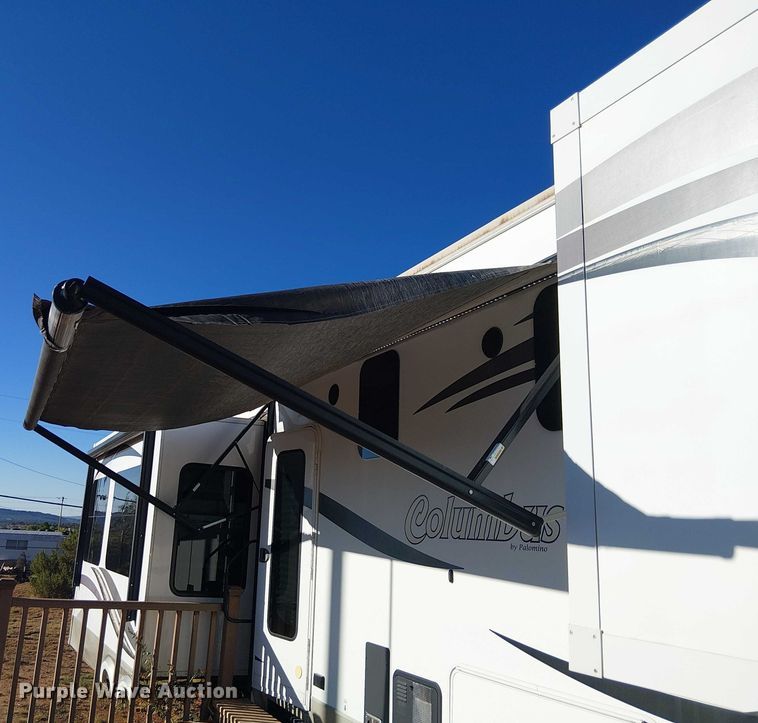 image for item EU2533 2016 Forest River Columbus camper