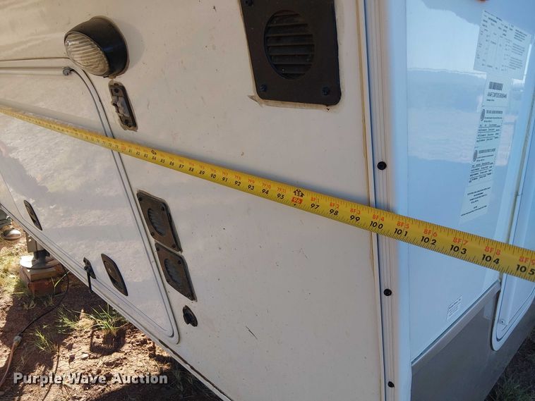 image for item EU2533 2016 Forest River Columbus camper