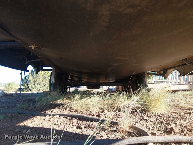 image for item EU2533 2016 Forest River Columbus camper