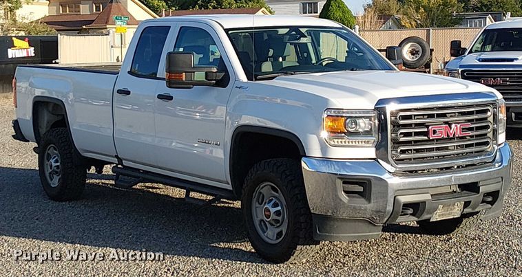 image for item EU2534 2019 GMC Sierra 2500HD Double Cab pickup truck