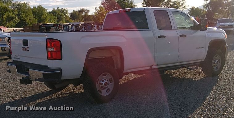 image for item EU2534 2019 GMC Sierra 2500HD Double Cab pickup truck