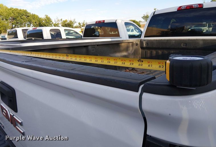 image for item EU2534 2019 GMC Sierra 2500HD Double Cab pickup truck