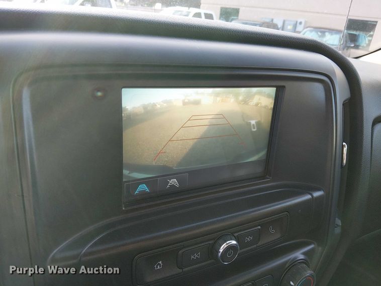 image for item EU2534 2019 GMC Sierra 2500HD Double Cab pickup truck