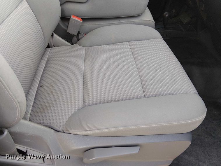 image for item EU2534 2019 GMC Sierra 2500HD Double Cab pickup truck