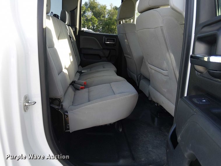 image for item EU2534 2019 GMC Sierra 2500HD Double Cab pickup truck