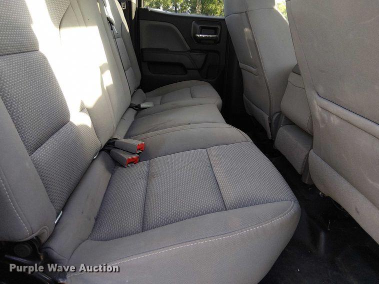 image for item EU2534 2019 GMC Sierra 2500HD Double Cab pickup truck