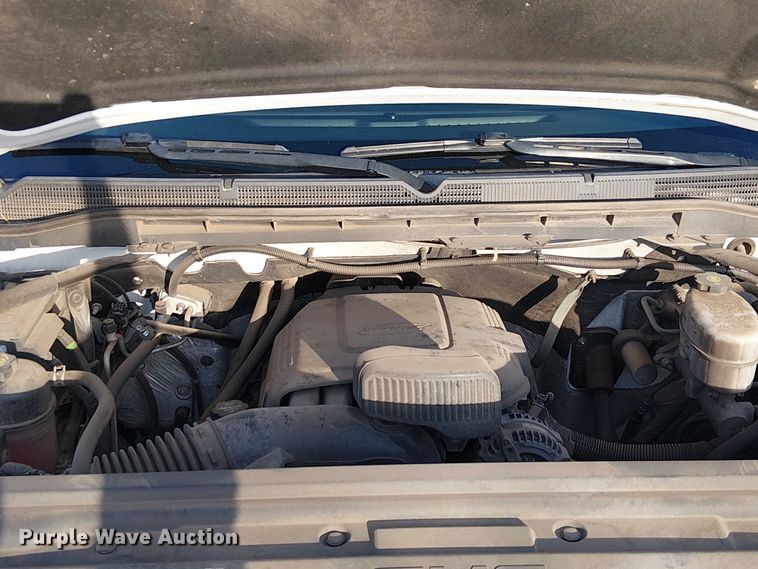 image for item EU2534 2019 GMC Sierra 2500HD Double Cab pickup truck