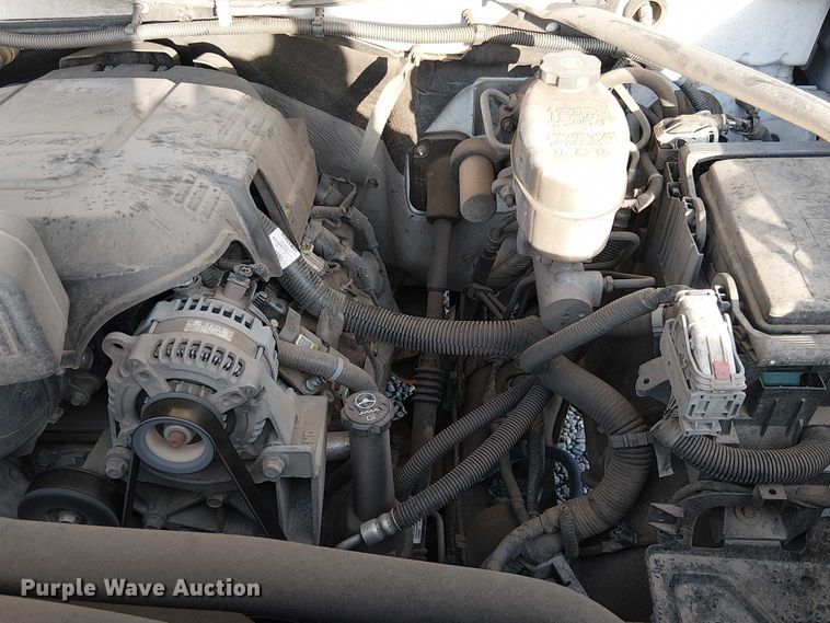 image for item EU2534 2019 GMC Sierra 2500HD Double Cab pickup truck