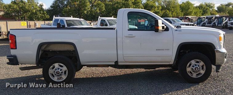 image for item EU2535 2016 GMC Sierra 2500HD pickup truck