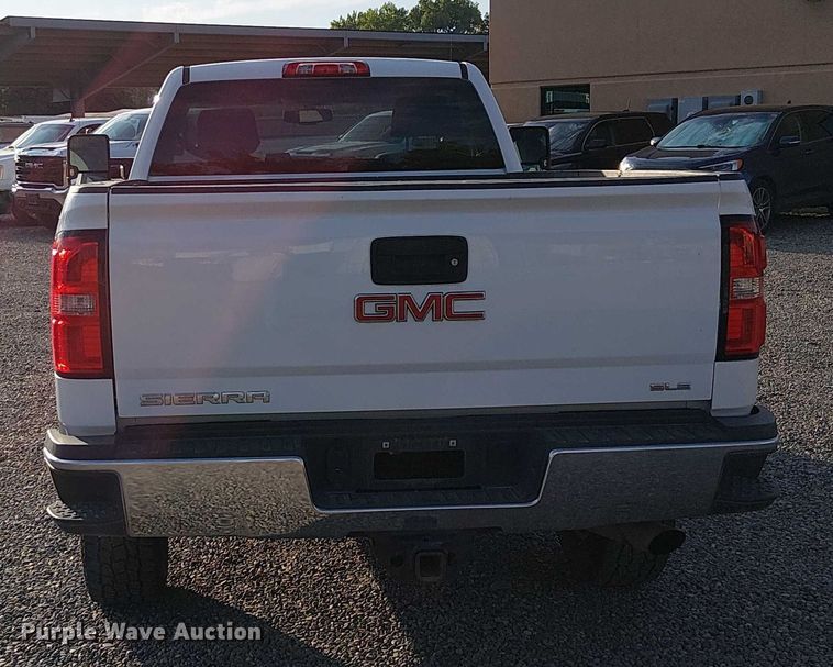 image for item EU2535 2016 GMC Sierra 2500HD pickup truck