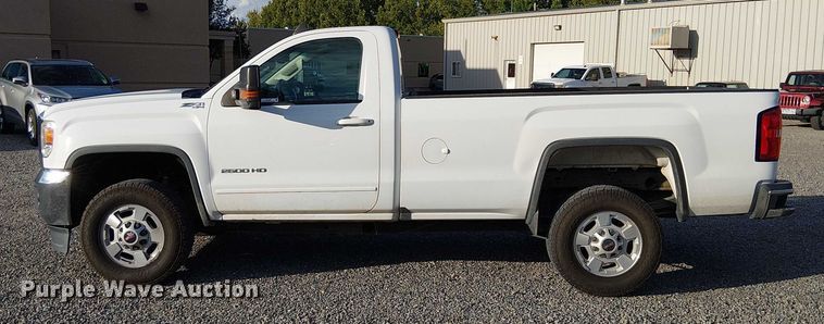 image for item EU2535 2016 GMC Sierra 2500HD pickup truck