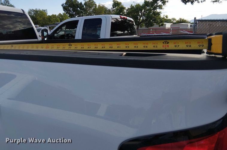 image for item EU2535 2016 GMC Sierra 2500HD pickup truck