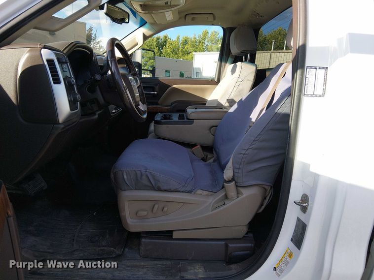 image for item EU2535 2016 GMC Sierra 2500HD pickup truck