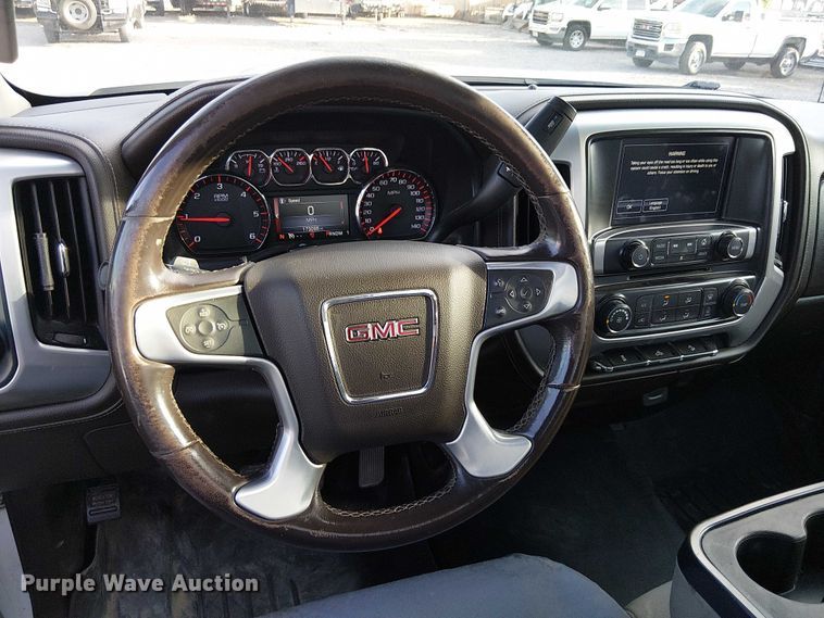 image for item EU2535 2016 GMC Sierra 2500HD pickup truck