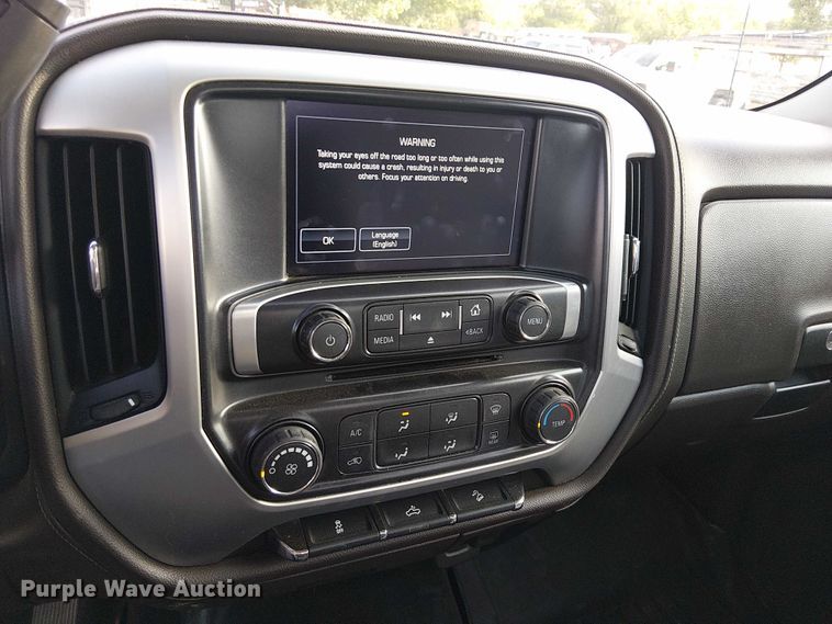 image for item EU2535 2016 GMC Sierra 2500HD pickup truck