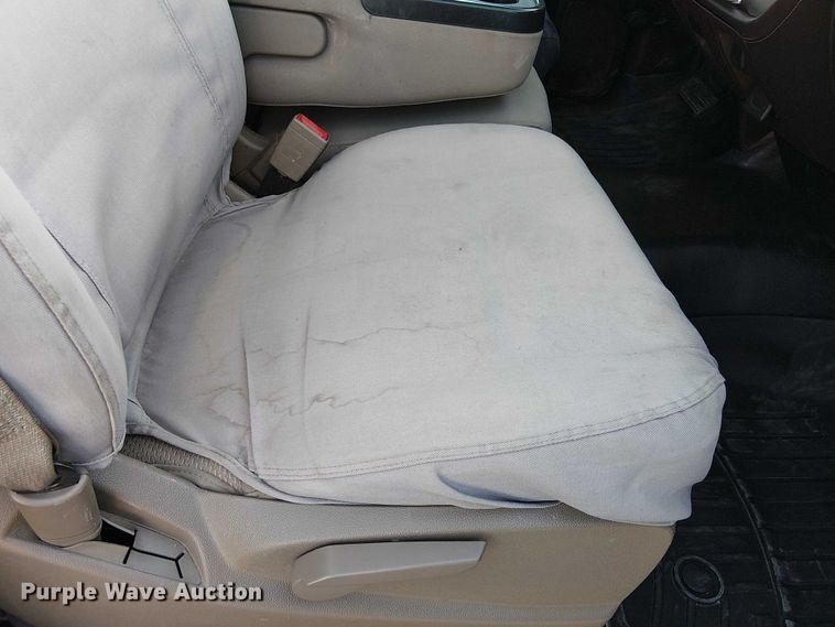 image for item EU2535 2016 GMC Sierra 2500HD pickup truck