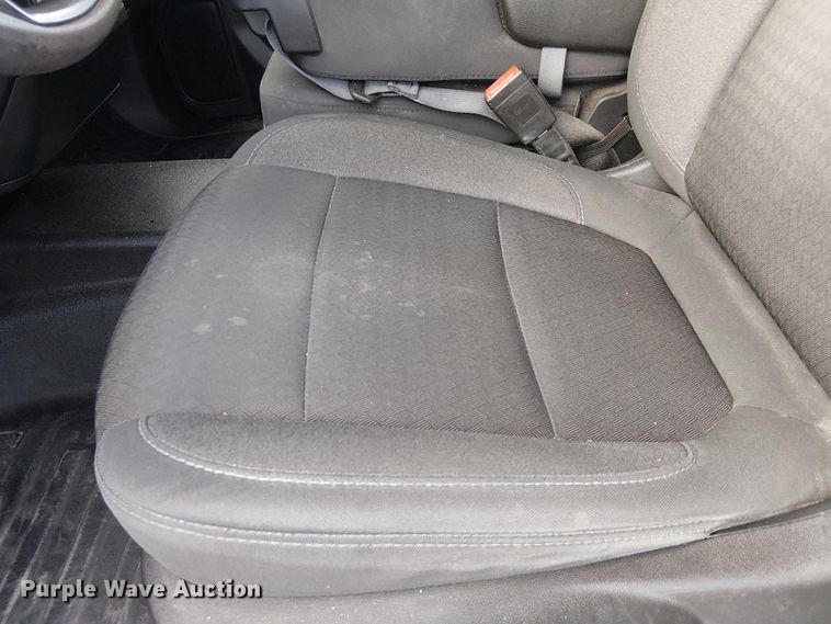 image for item EU2537 2020 GMC Sierra 2500HD Double Cab pickup truck