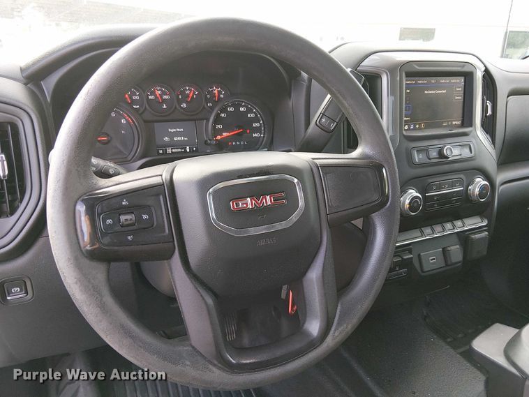 image for item EU2537 2020 GMC Sierra 2500HD Double Cab pickup truck