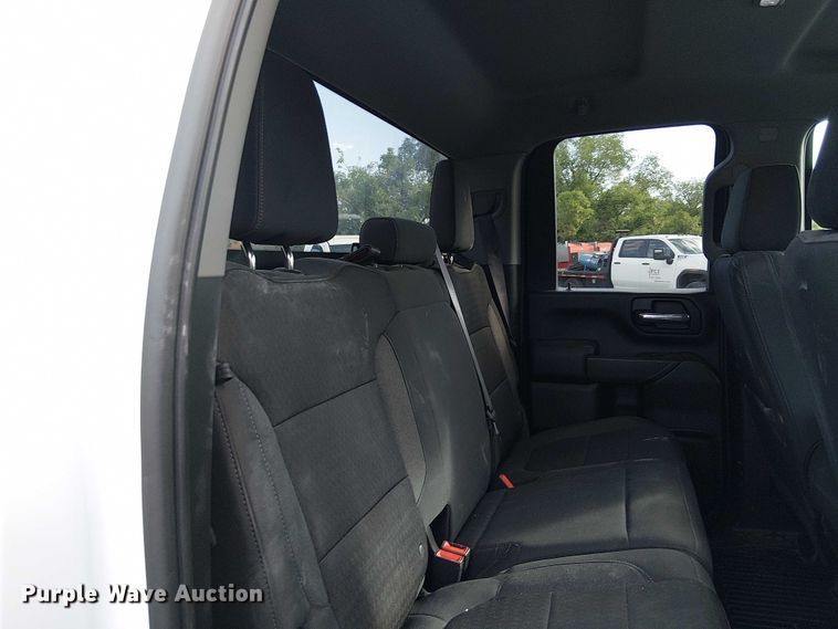 image for item EU2537 2020 GMC Sierra 2500HD Double Cab pickup truck