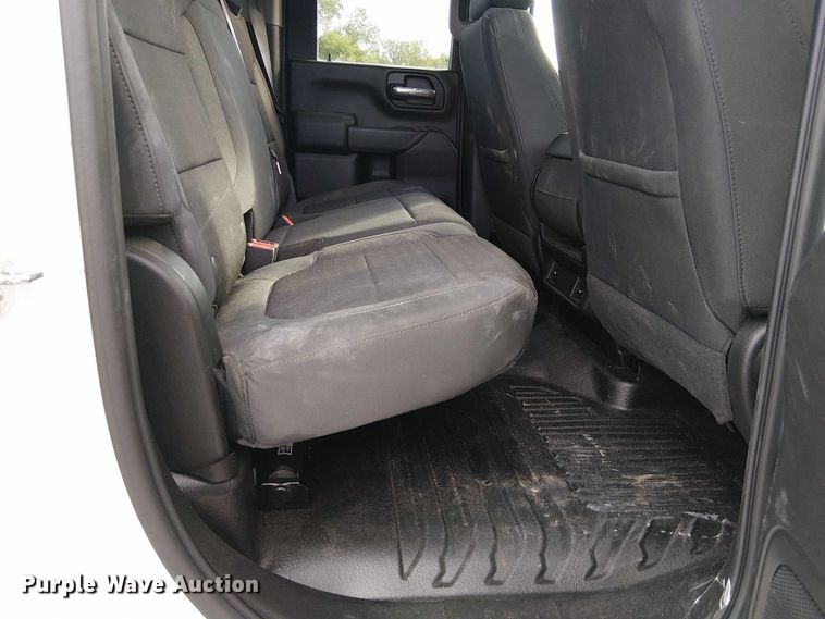 image for item EU2537 2020 GMC Sierra 2500HD Double Cab pickup truck