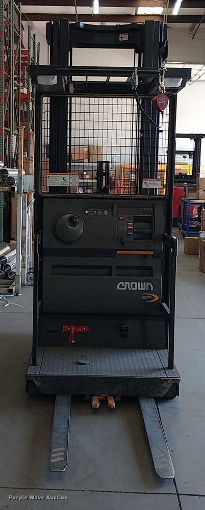 image for item EU2540 2018 Crown SP3520-30 order picker