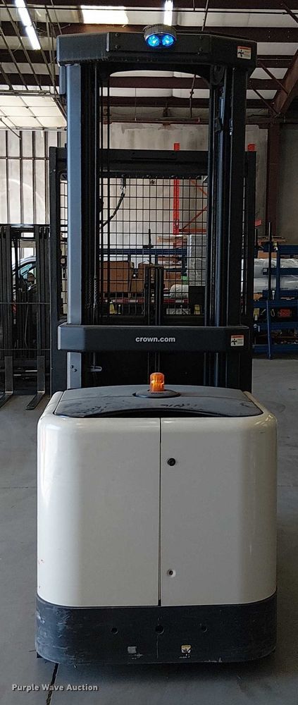 image for item EU2540 2018 Crown SP3520-30 order picker