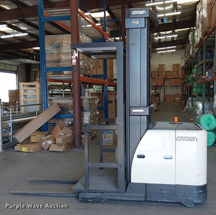 image for item EU2540 2018 Crown SP3520-30 order picker