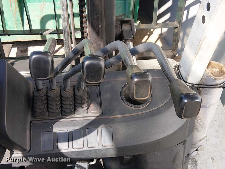 image for item EU2543 2015 UniCarriers PF80YLP forklift