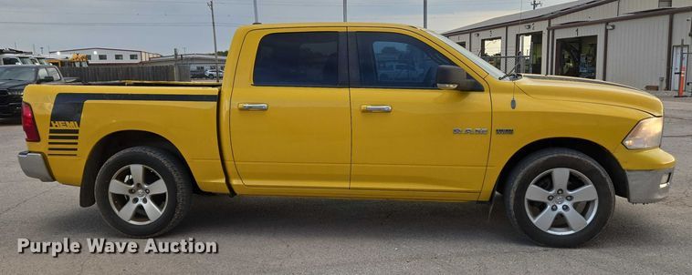 image for item EU3641 2009 Dodge Ram Crew Cab pickup truck