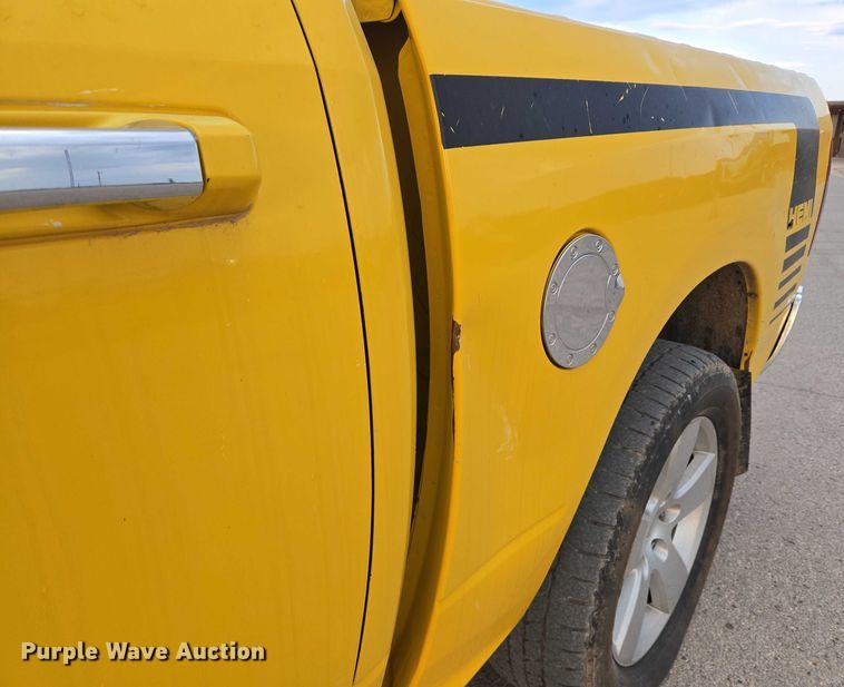 image for item EU3641 2009 Dodge Ram Crew Cab pickup truck