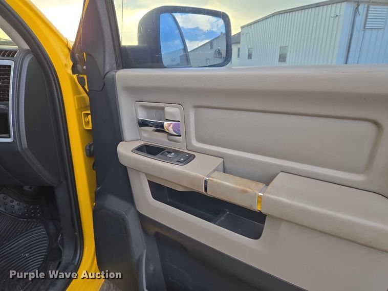 image for item EU3641 2009 Dodge Ram Crew Cab pickup truck