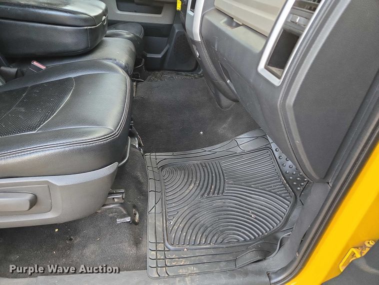 image for item EU3641 2009 Dodge Ram Crew Cab pickup truck