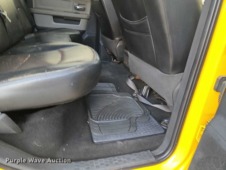 image for item EU3641 2009 Dodge Ram Crew Cab pickup truck