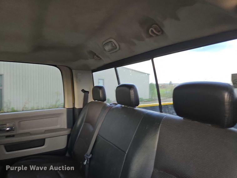 image for item EU3641 2009 Dodge Ram Crew Cab pickup truck