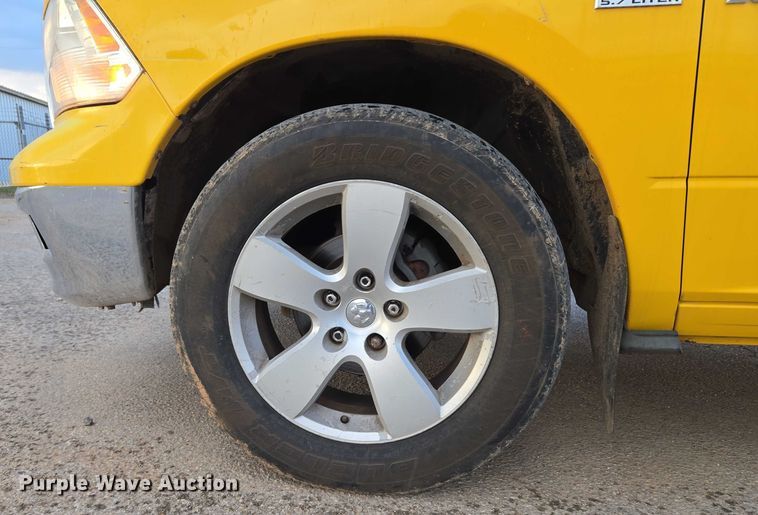 image for item EU3641 2009 Dodge Ram Crew Cab pickup truck