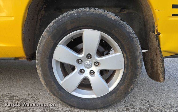 image for item EU3641 2009 Dodge Ram Crew Cab pickup truck