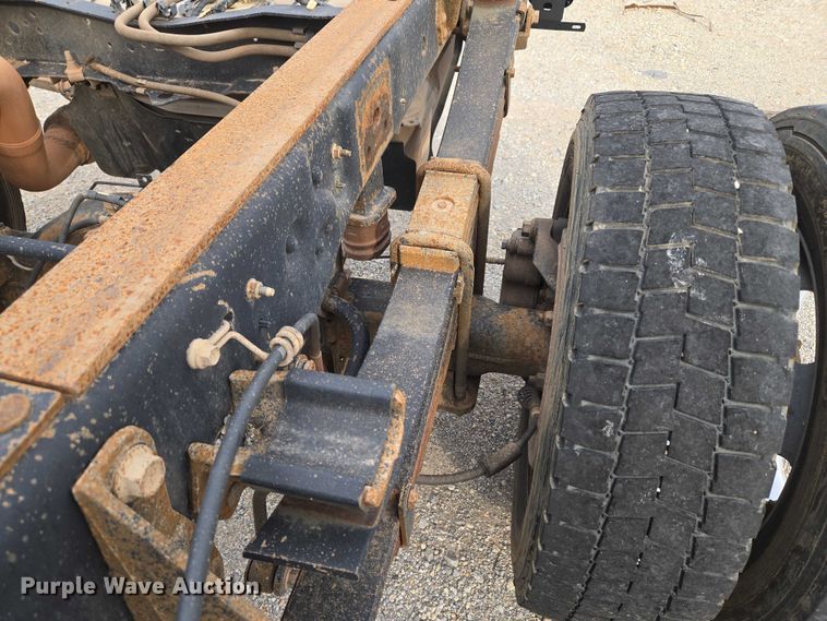 image for item EU3691 2016 Ford F550 truck cab and chassis